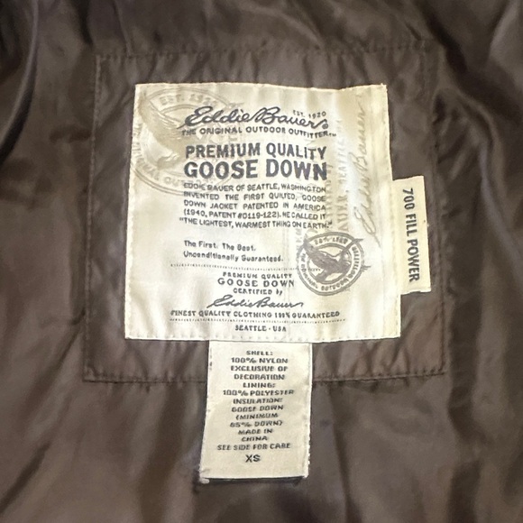 Eddie Bauer Brown goose down Quilted Puffer Jacket w zipper & pockets buttons - Picture 10 of 16